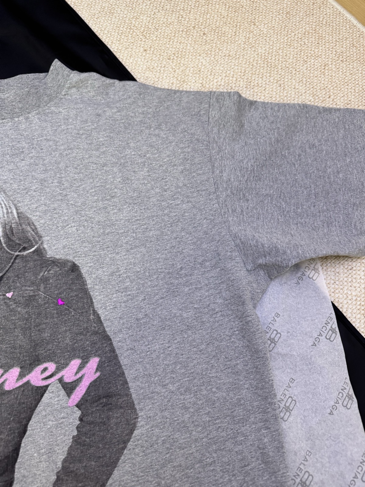 バレンシアガ「Balenciaga」ブリトニー・スピアーズ ポートレート プリントTシャツ