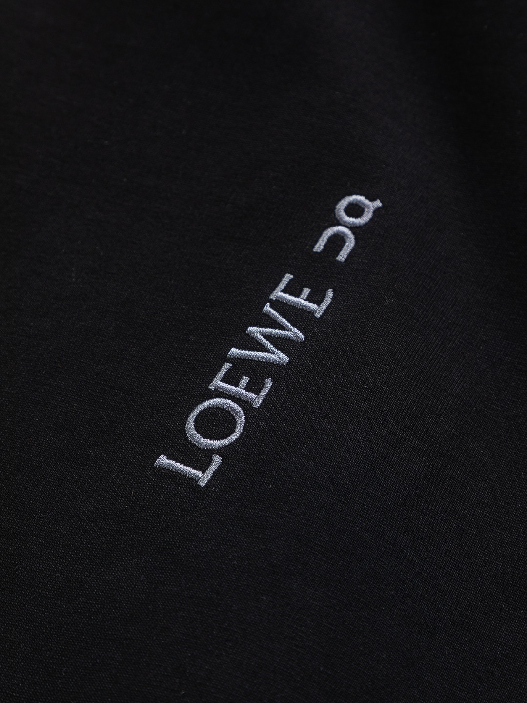 ロエベ「Loewe」フローラル プリント クルーネックTシャツ
