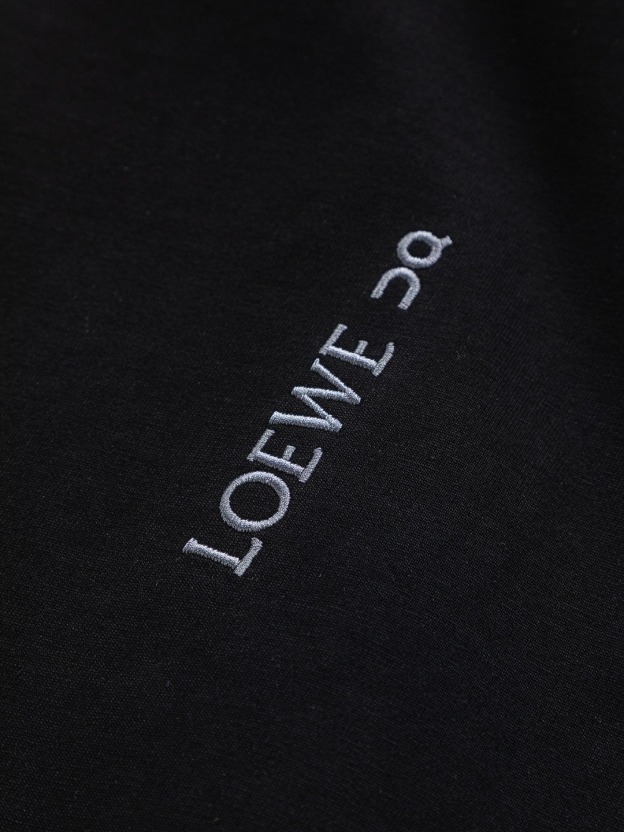 ロエベ「Loewe」フローラル プリント クルーネックTシャツ