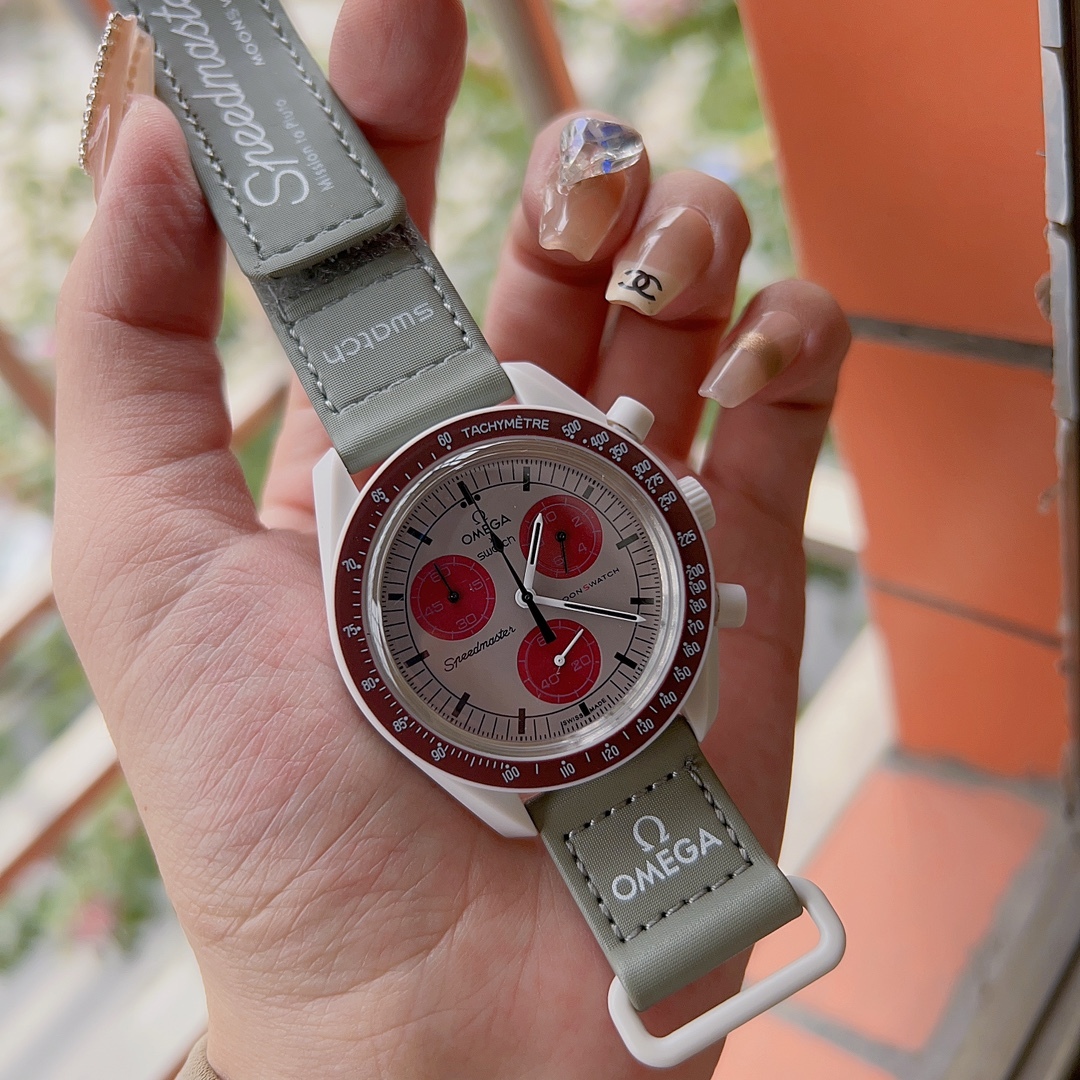 スウォッチ「Swatch」OMEGA MoonSwatch コレクション 腕時計42MM