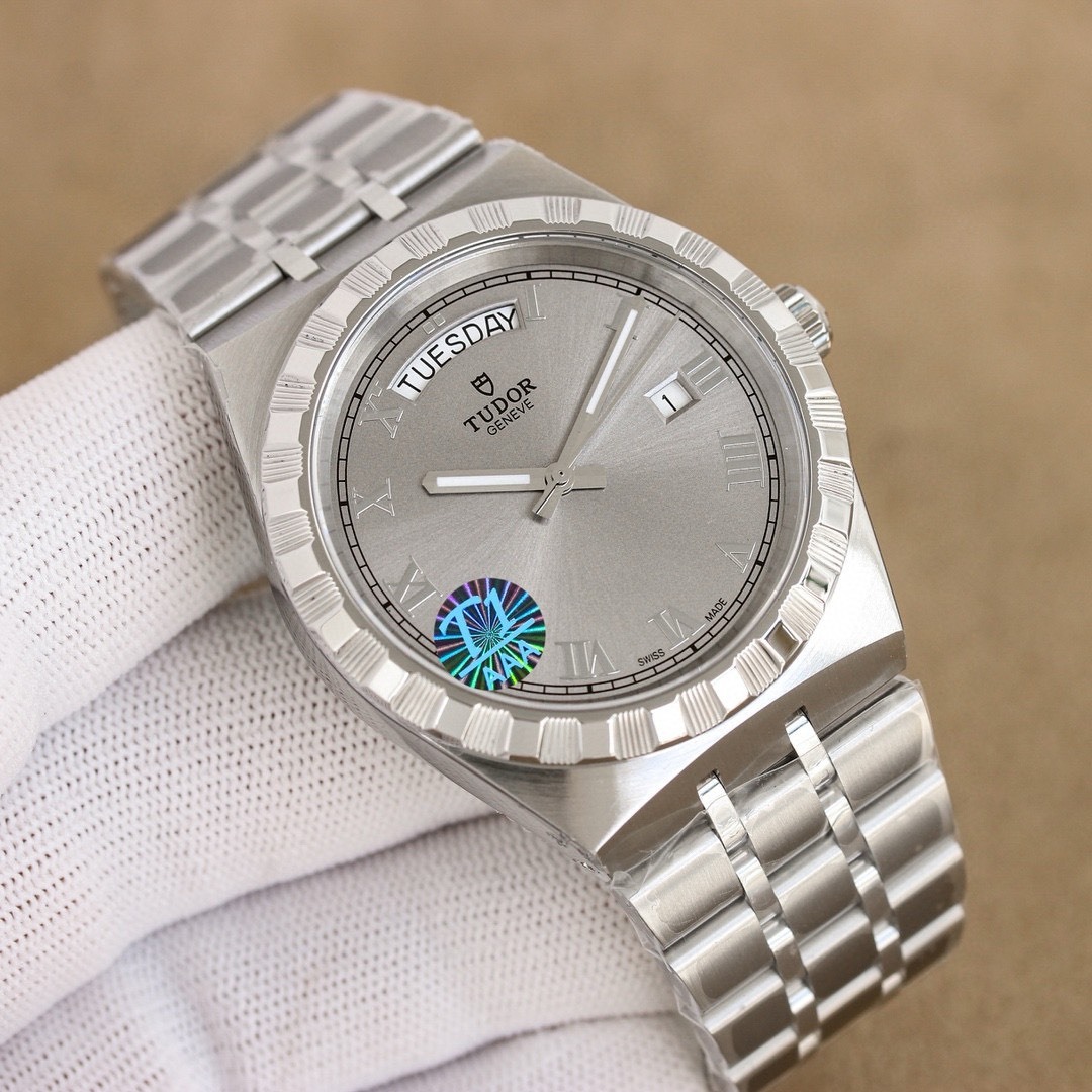 チューダー「Tudor」ブラックベイ シリーズメンズウォッチ41MM