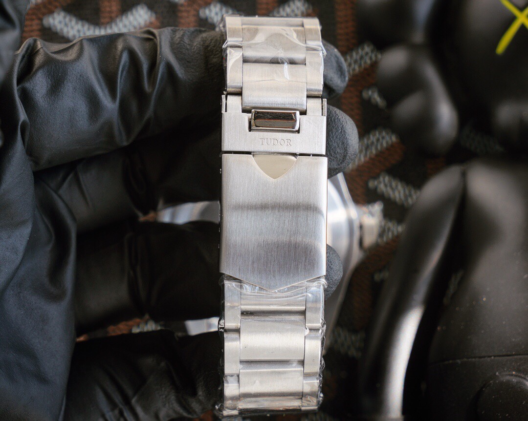 チューダー「Tudor」ペラゴス シリーズメンズウォッチ42MM