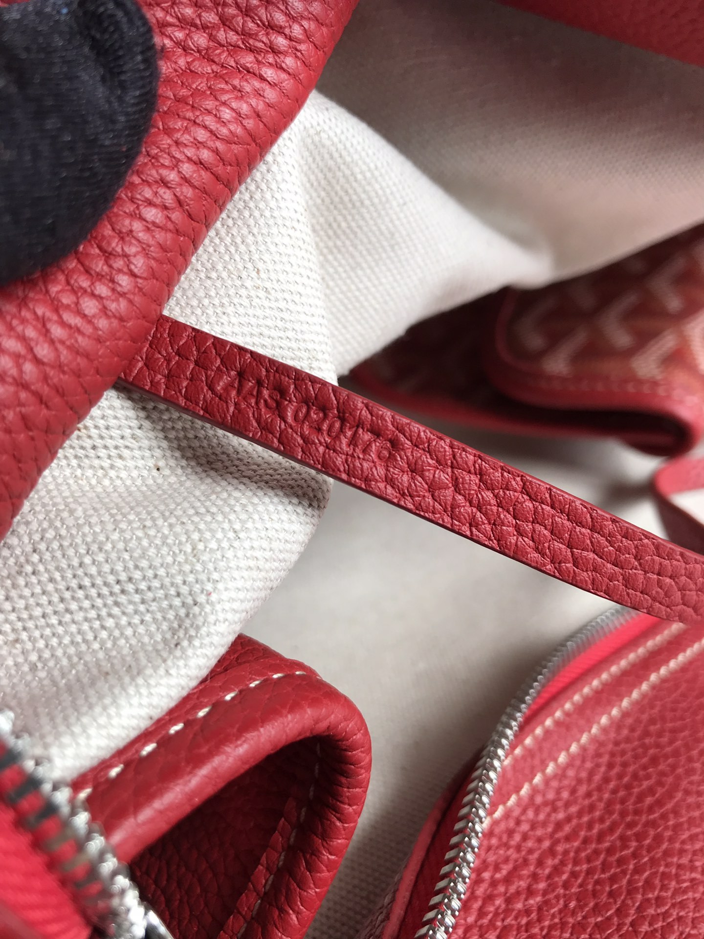 ゴヤール「Goyard」Hardy 小振だ ショルダーバッグ