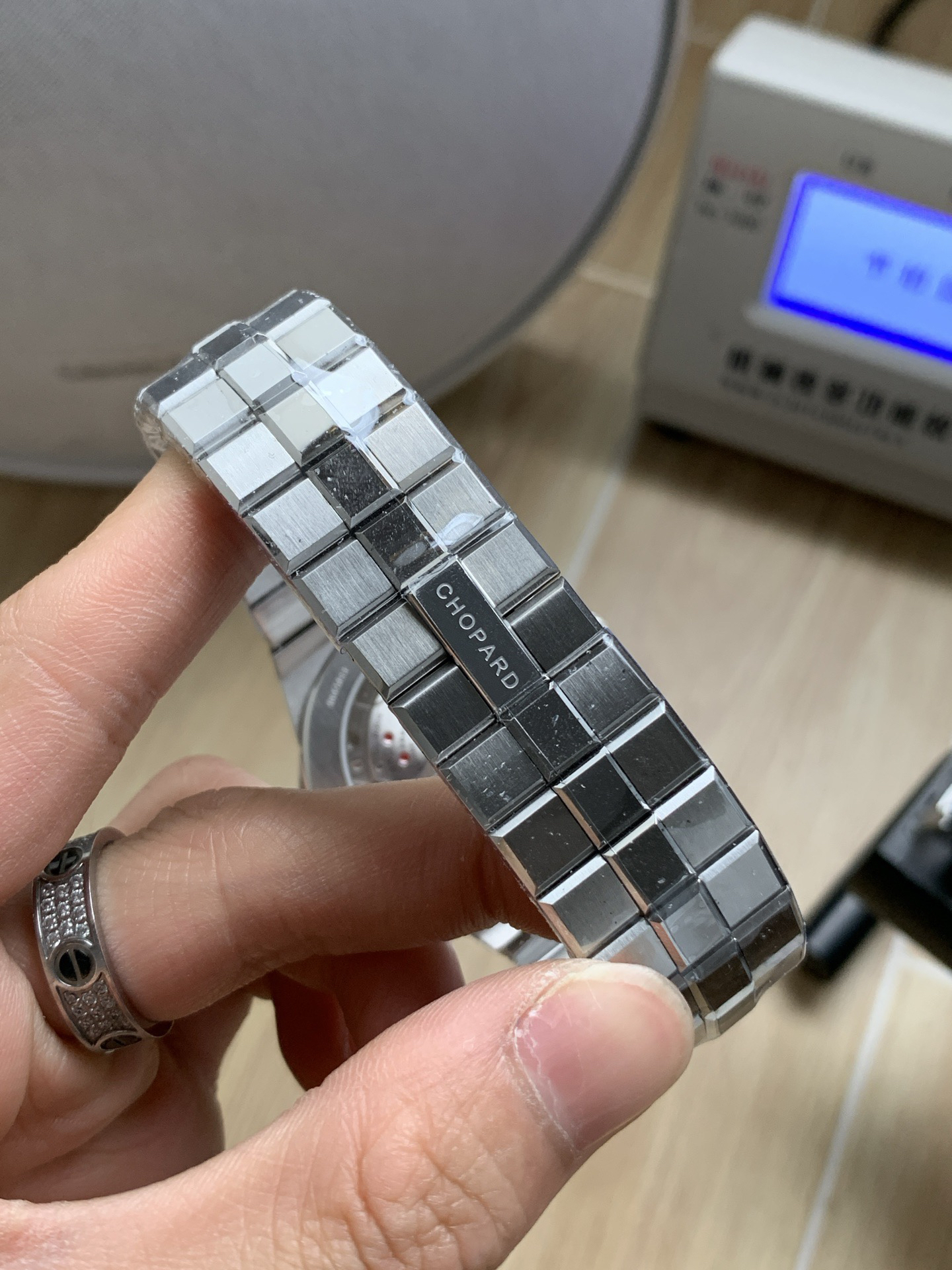 ショパール「Chopard」アルパインイーグルメンズウォッチ42mm