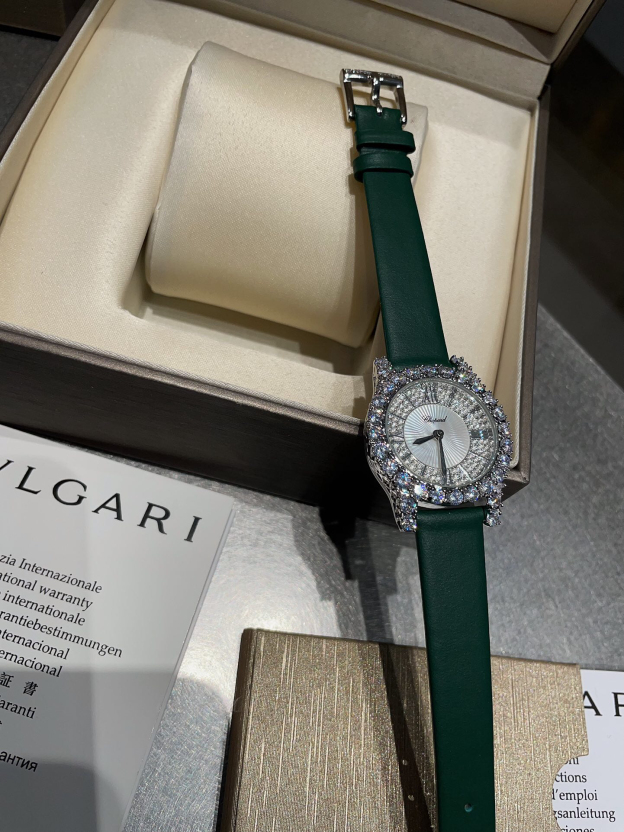 ショパール「Chopard」ハッピーダイヤモンドジュエリーウォッチ36mm