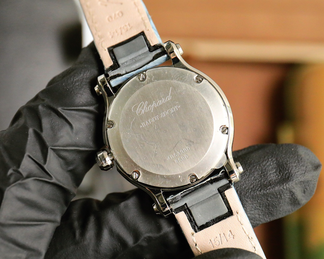 ショパール「Chopard」ハッピーダイヤモンドレディース ジュエリーウォッチ30mm