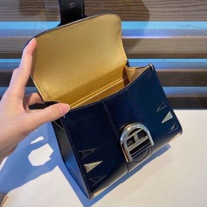 デルヴォー「Delvaux」Brillant Box ダブルリング ハンドバッグ