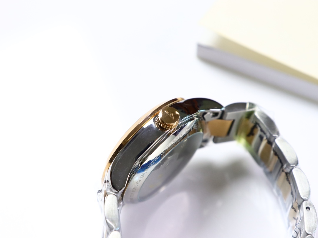 ロンジン「Longines」ドルチェヴィータ レディース クォーツウォッチ 11×33mm