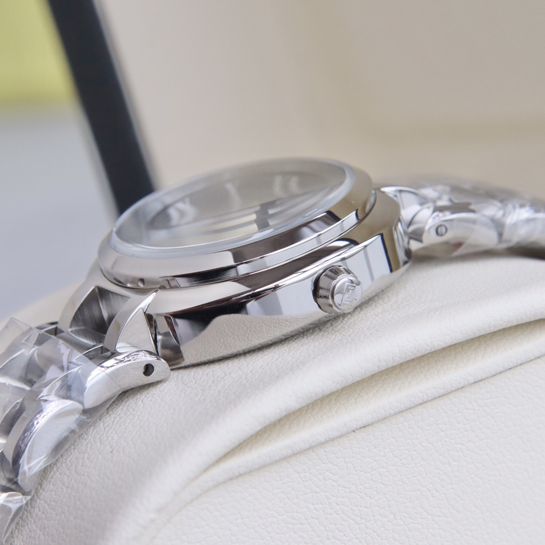 ロンジン「Longines」プライマルーナシリーズ レディース クォーツウォッチ 30.5mm