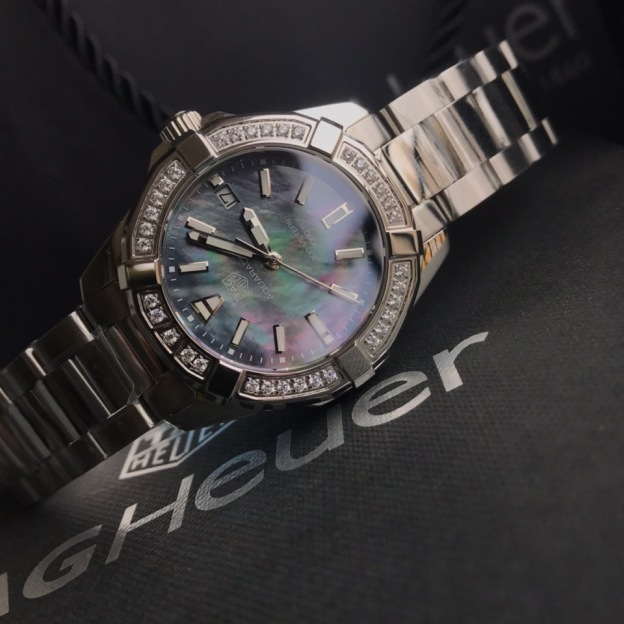 タグ・ホイヤー「TAG Heuer」アクアレーサークォーツ レディース 腕時計35mm