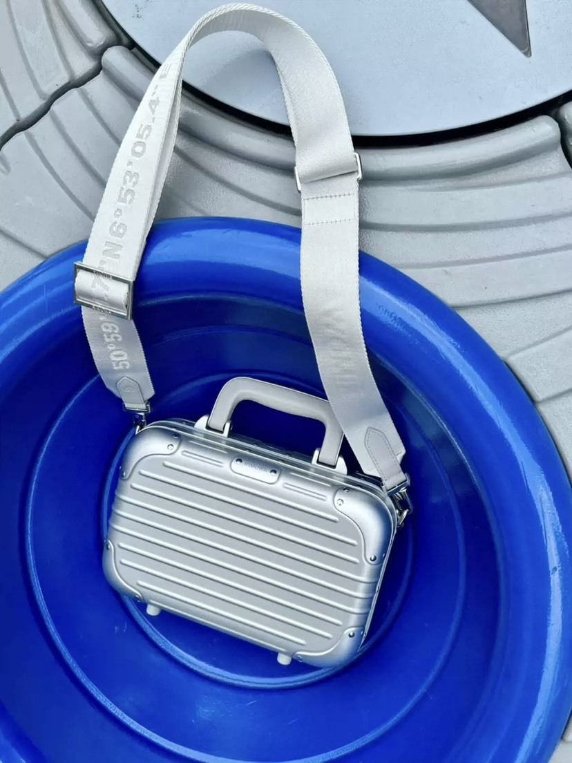リモワ「RIMOWA」The Original Bag アルミニウムマグネシウム合金 ボックスバッグ