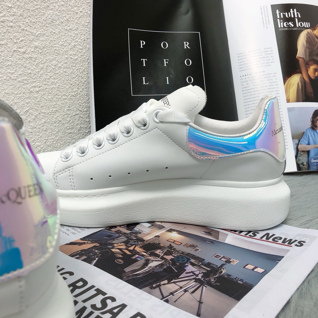 アレキサンダー・マックイーン［Alexander McQueen］Oversized Sneaker "Fluffy-Trim White" スニーカー