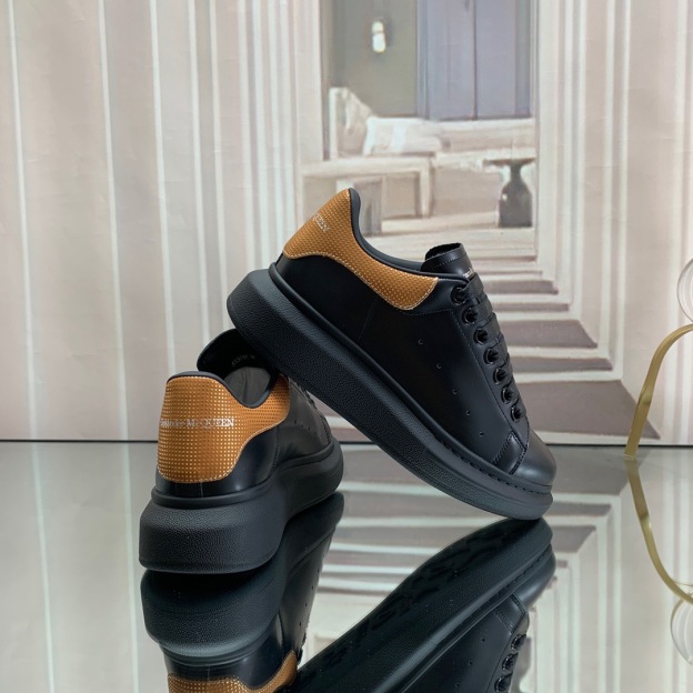 アレキサンダー・マックイーン［Alexander McQueen］Oversized Sneaker "Textured Waterproof" スニーカー