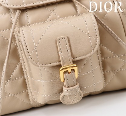 ディオール「Dior」カロ バックパック スモール ラージキャンバスキルト