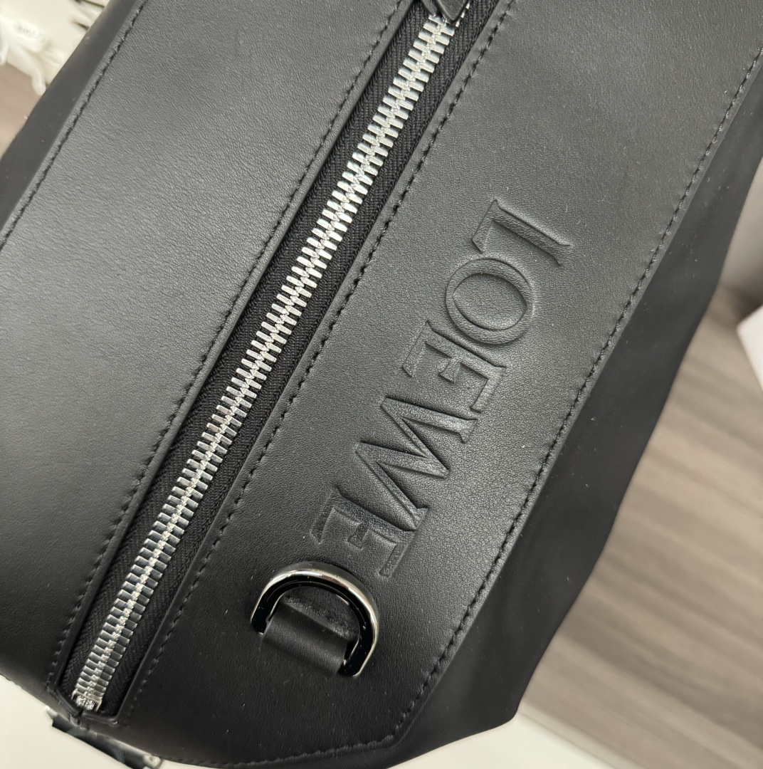 ロエベ「Loewe」Flex バックパック