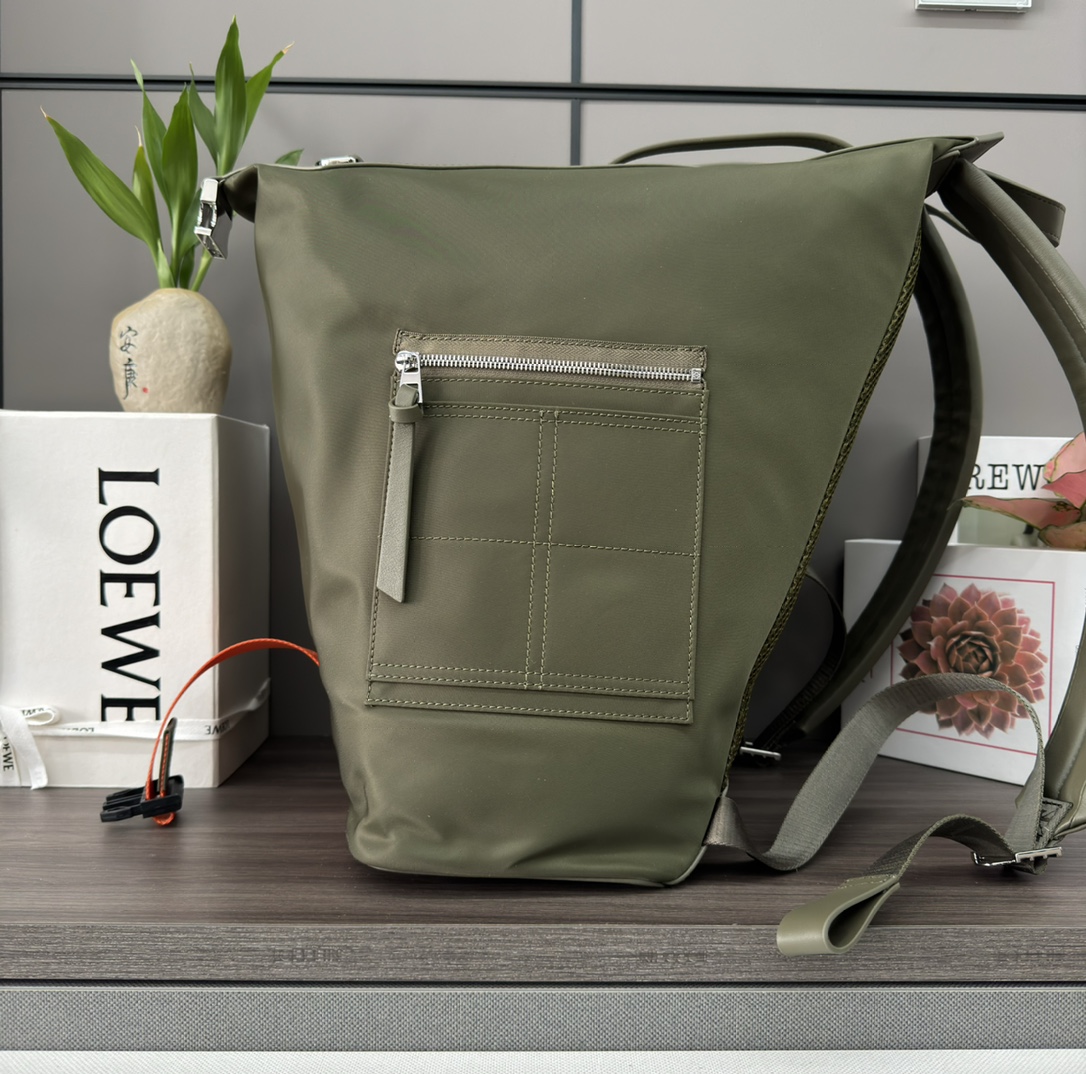 ロエベ「Loewe」Flex バックパック