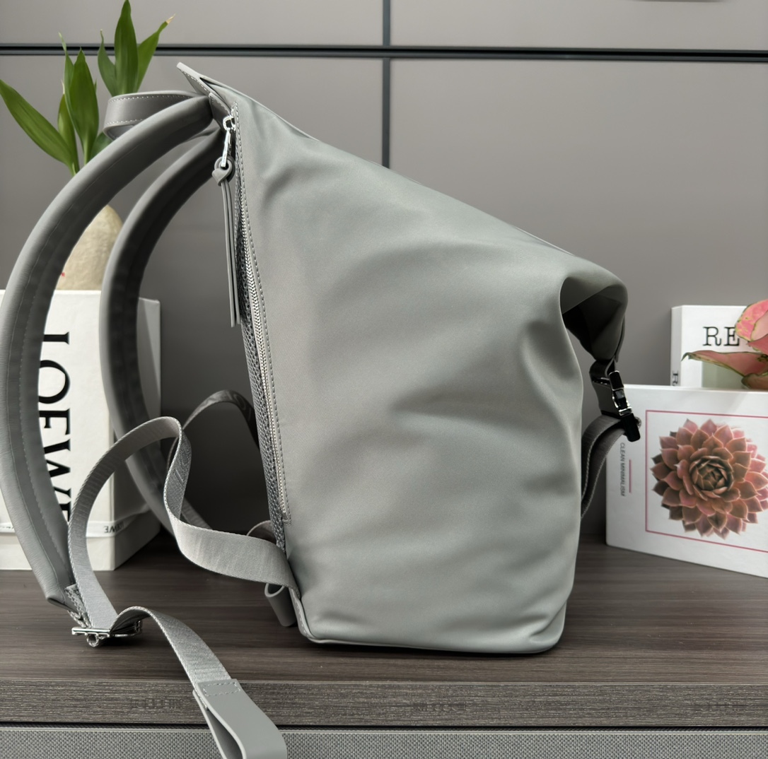 ロエベ「Loewe」Flex バックパック