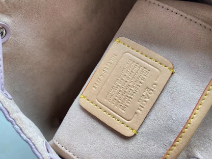 コーチ「Coach」Riya 21 デニム バックパック