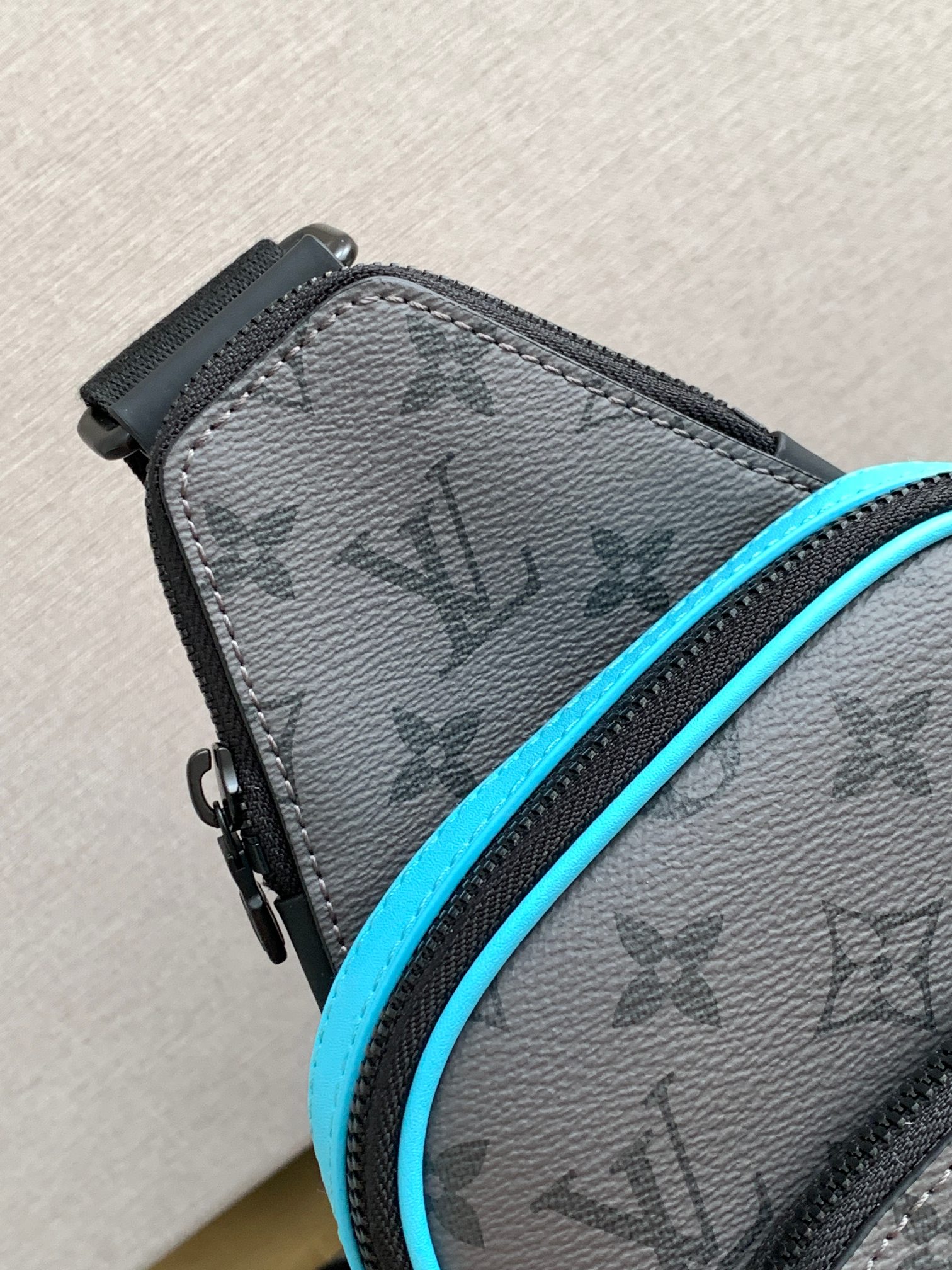 ルイ・ヴィトン「Louis Vuitton」メンズ ウエストバッグ