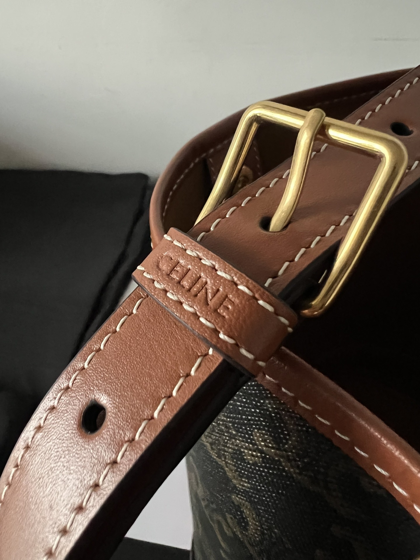 セリーヌ「Celine」凱旋プリントのバケツバッグを特注しました