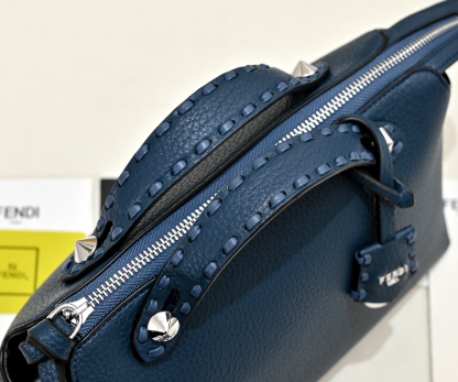 フェンディ「Fendi」ボストンバッグ ショルダーバッグ