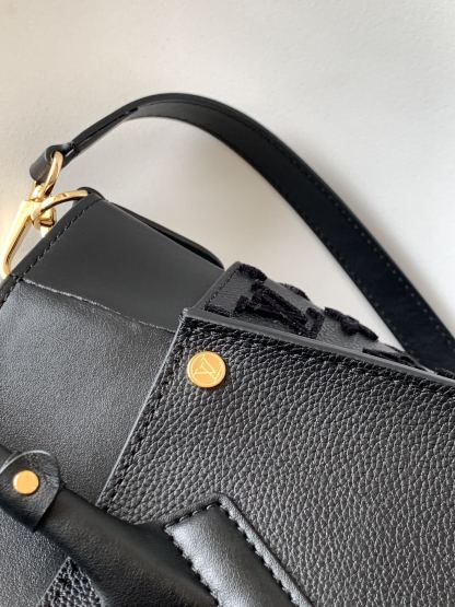 ルイ・ヴィトン「Louis Vuitton」Monogram 撞色大型トートバッグ