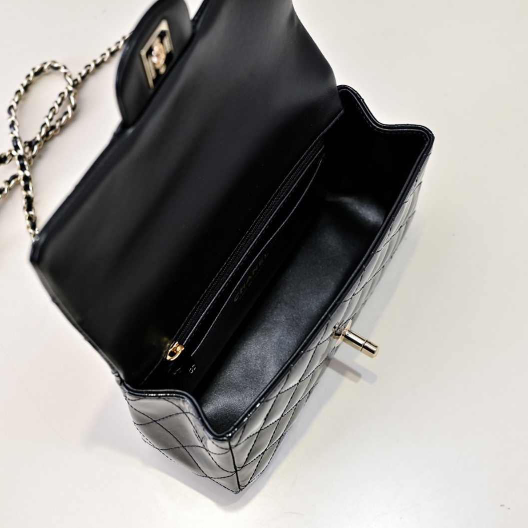 シャネル「Chanel」24SS ラムレザー ブラック チェーンショルダーバッグ レディース ミニバッグ