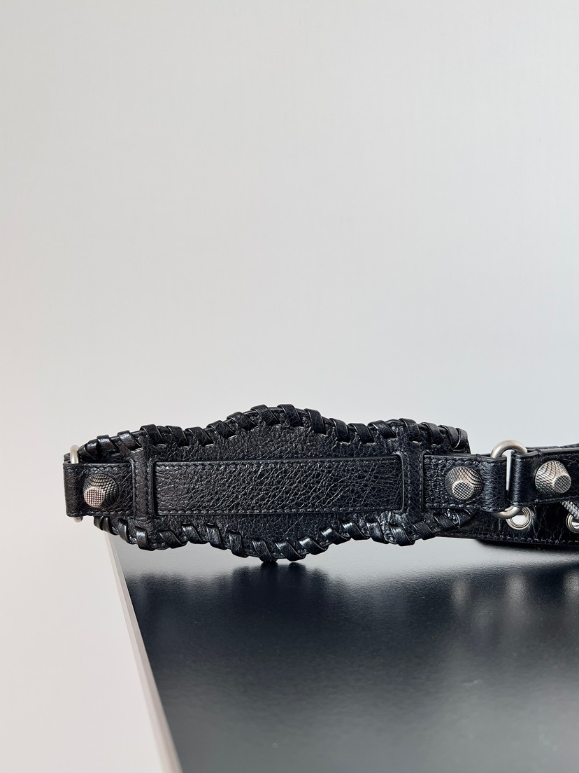 バレンシアガ「Balenciaga」スモール ハンドバッグ