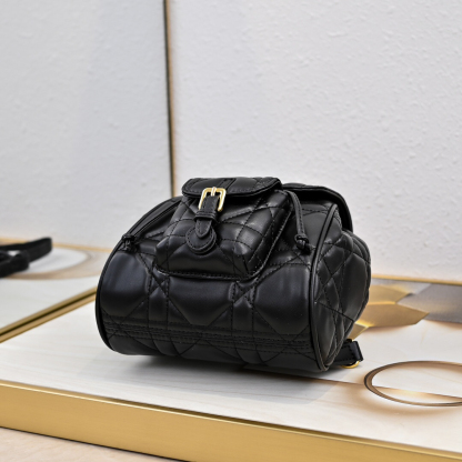 ディオール「Dior」CARO バックパック ミニ