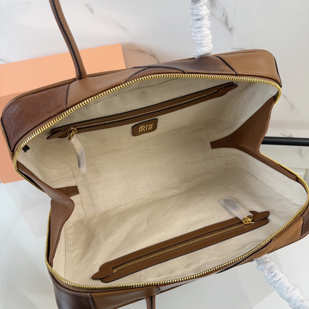 ミュウミュウ「Miu Miu」パッチワーク トートバッグ マルチレザー ラージサイズ