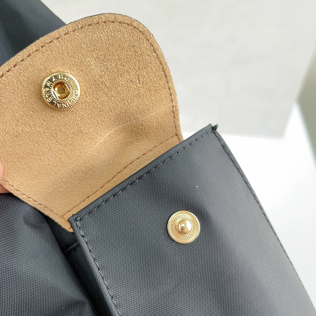 ロンシャン「Longchamp」Le Pliage Xtra ショルダーバッグ