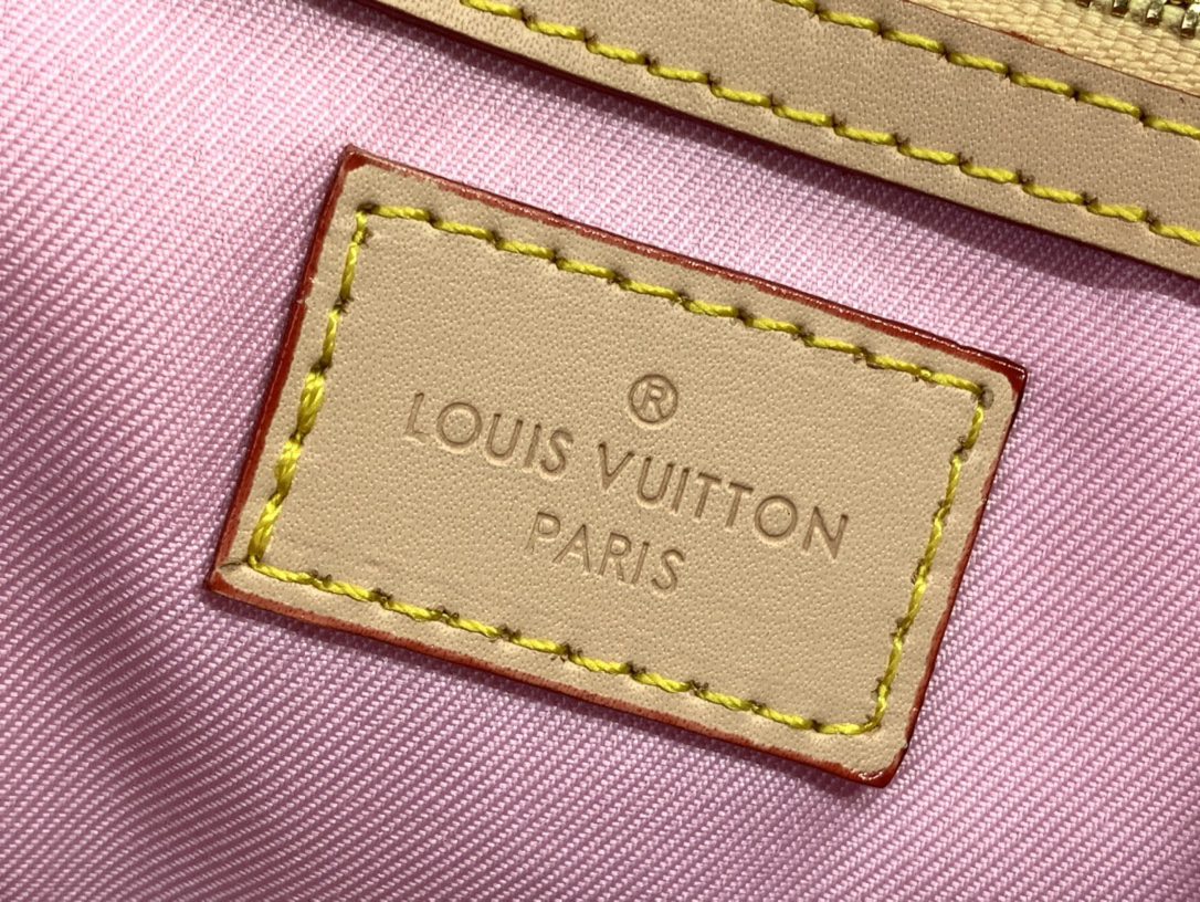 ルイ・ヴィトン「Louis Vuitton」Monogram Tennis ケープラン バンドリエ 45 トートバッグ