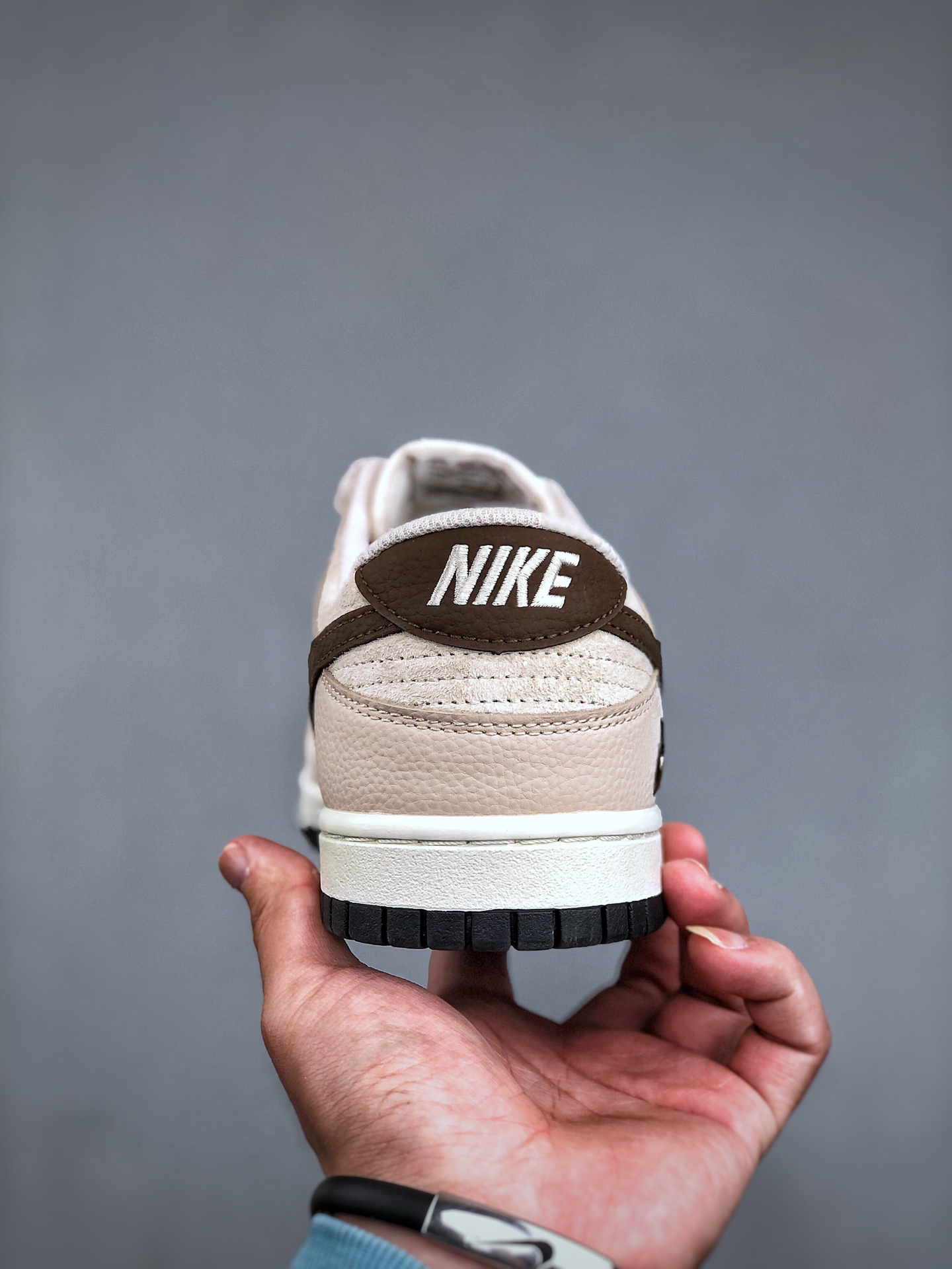 「コラボモデル」Burberry x NikeCOLLAB MIDNIGHT STAR