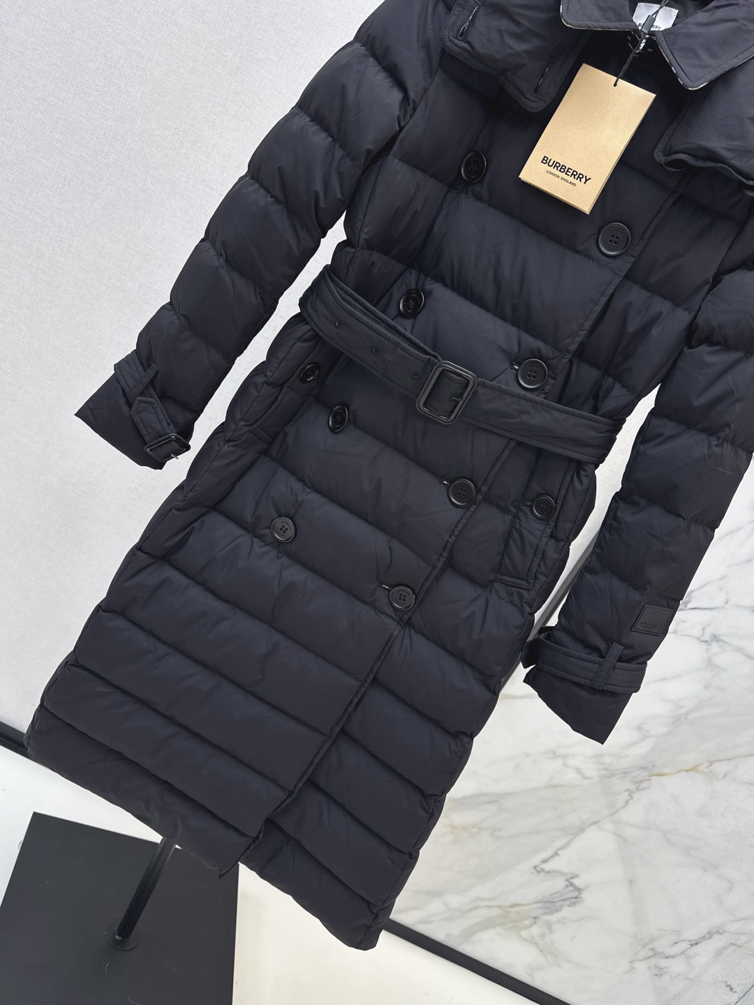 バーバリー「Burberry」 ダブルブレスト ロング ダウンコート フード付き-ISETAN PRESTIGE CURATED