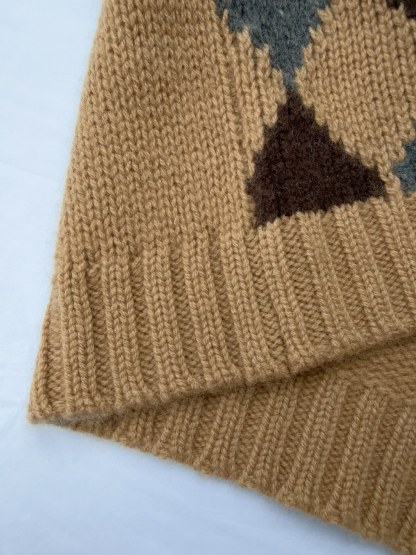 プラダ「Prada」カラーブロックジャカードニットトップ