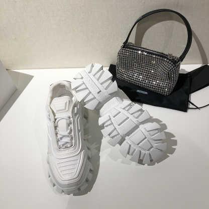 プラダ「Prada」 ディアドラ スニーカー-ISETAN PRESTIGE CURATED