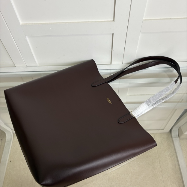 コーチ「Coach」MANHATTAN トートバッグ