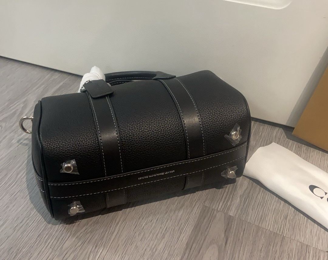 コーチ「Coach」COMPASS 25 ボストンバッグ