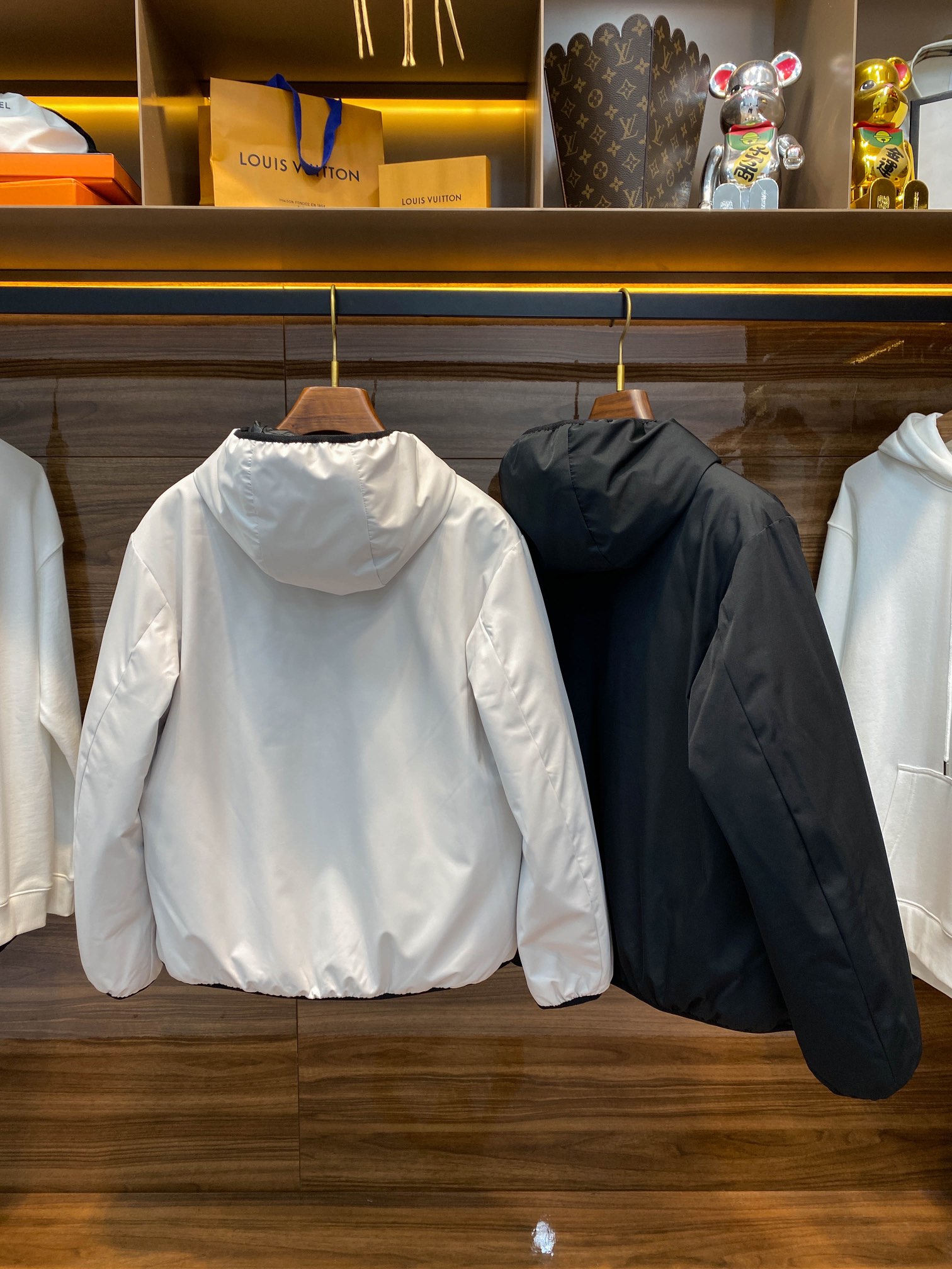 モンクレール「Moncler」Polset フード付きダウンジャケット