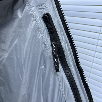 カナダグース「Canada Goose」Crofton Puffer ダウンジャケット