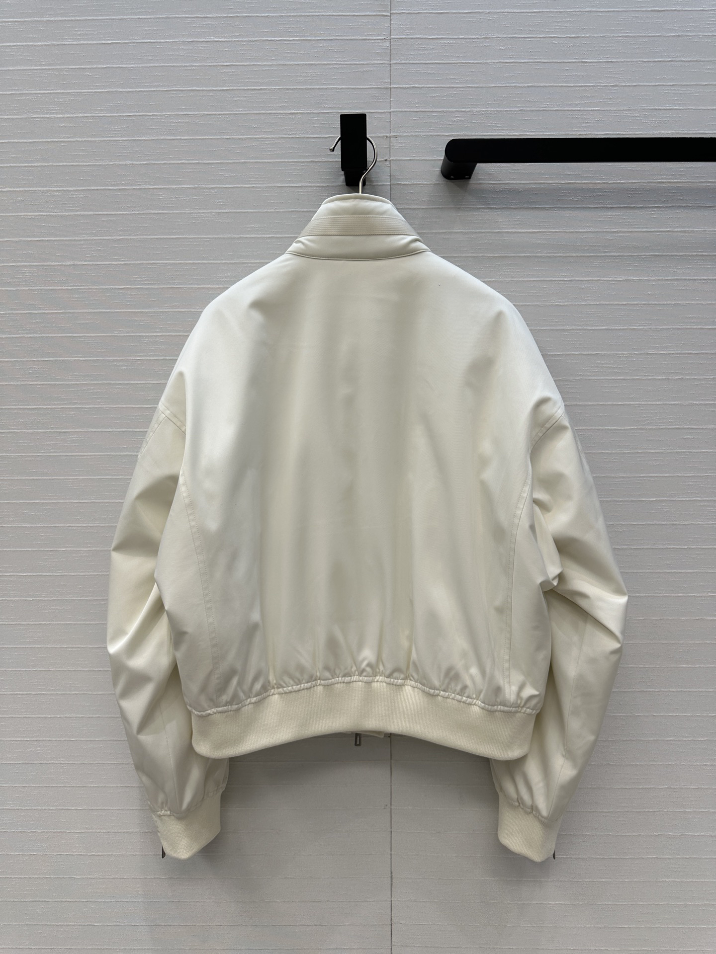 エルメス「Hermès」Short Down Jacket