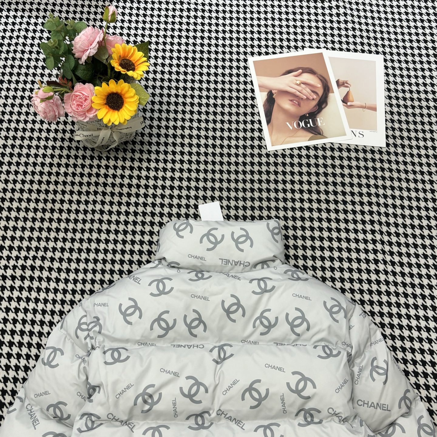 シャネル「Chanel」スタンドカラー モノグラム キルトド ジャケット