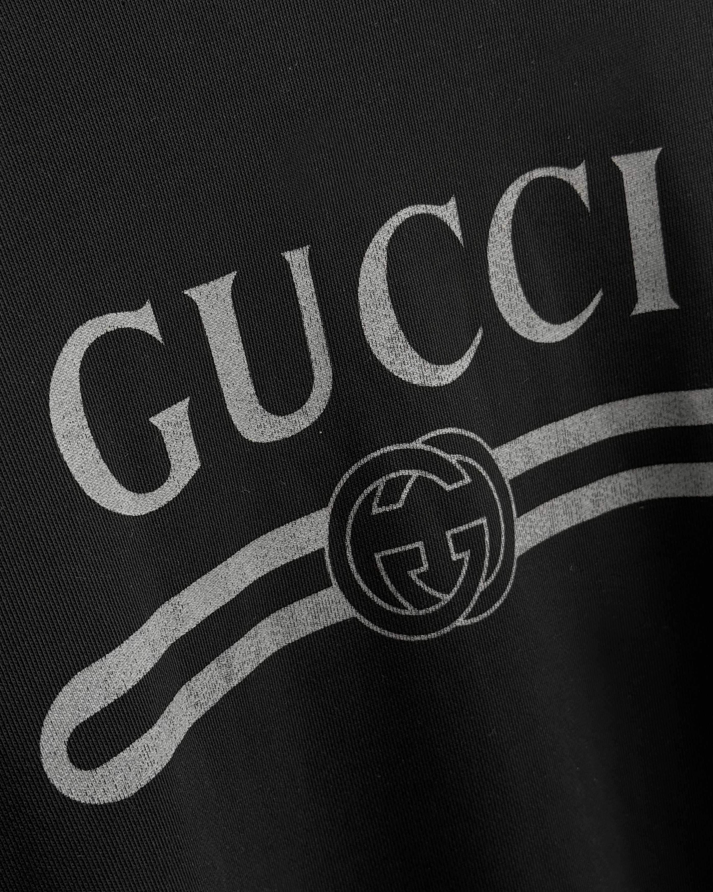 グッチ「Gucci」ロゴ プリント ラウンドネック スウェットシャツ
