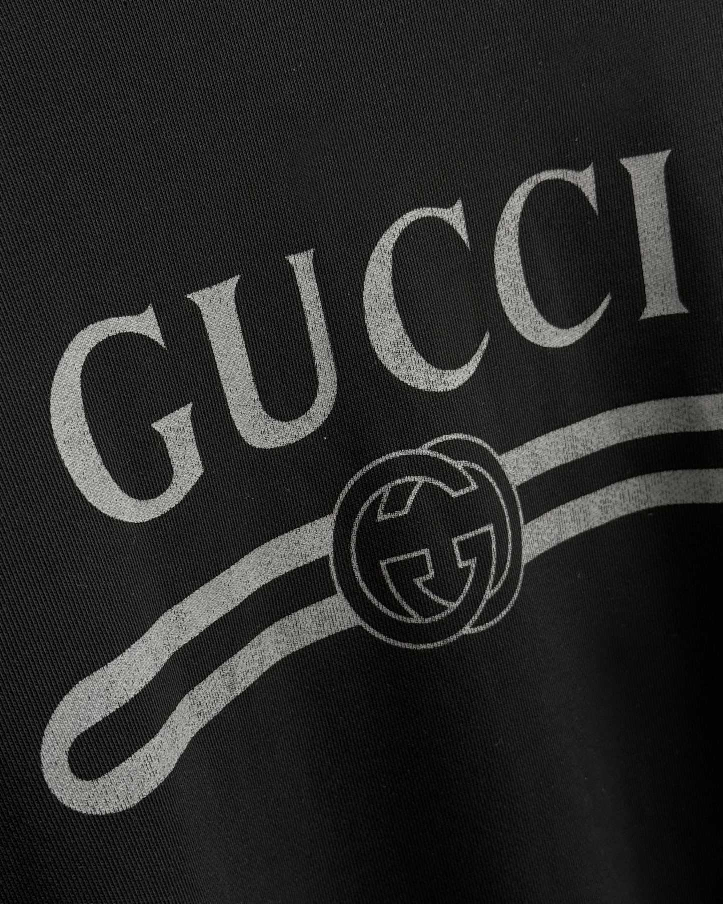 グッチ「Gucci」ロゴ プリント ラウンドネック スウェットシャツ