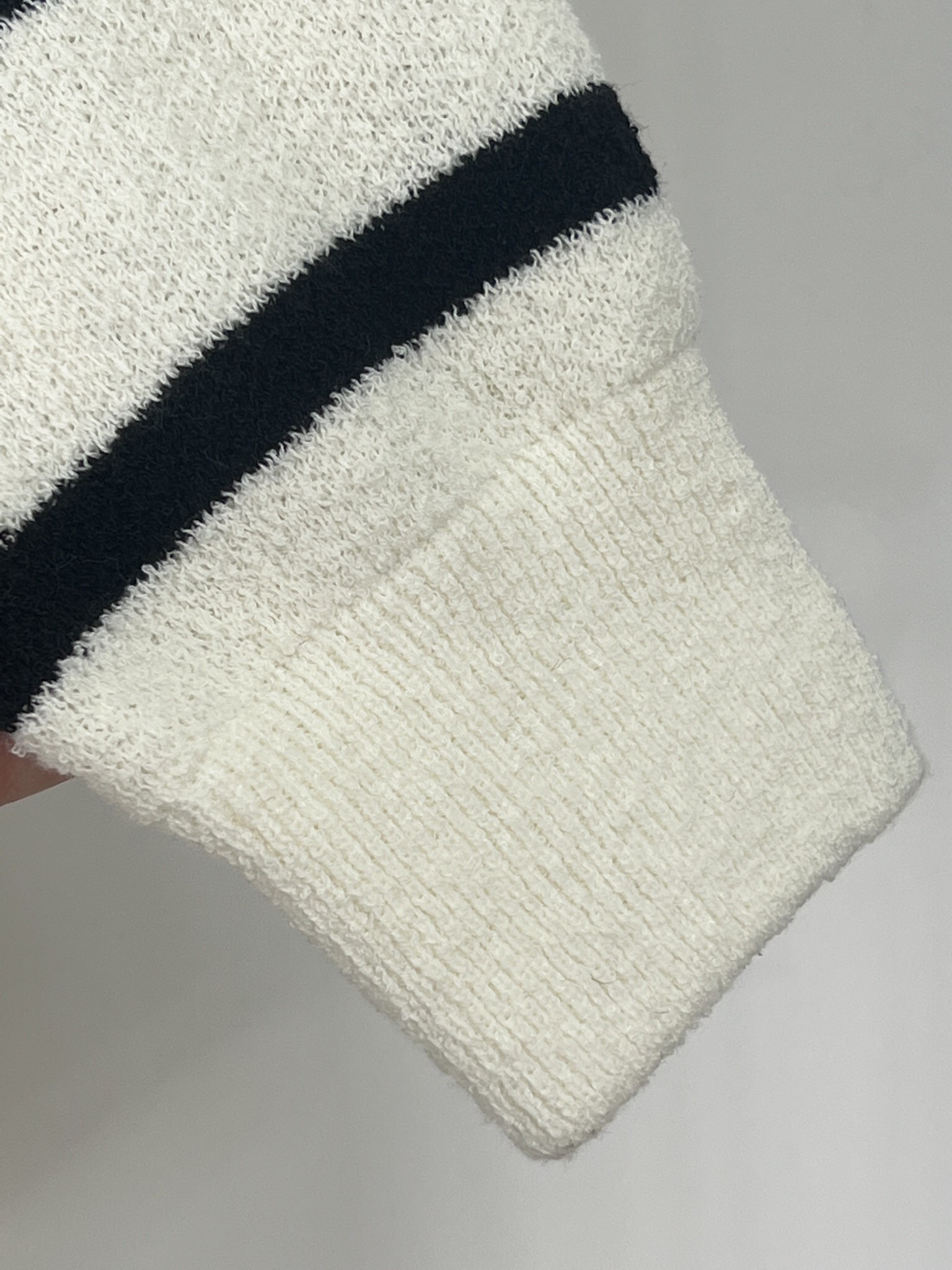 ディオール「Dior」フード付きジップニットカーディガン