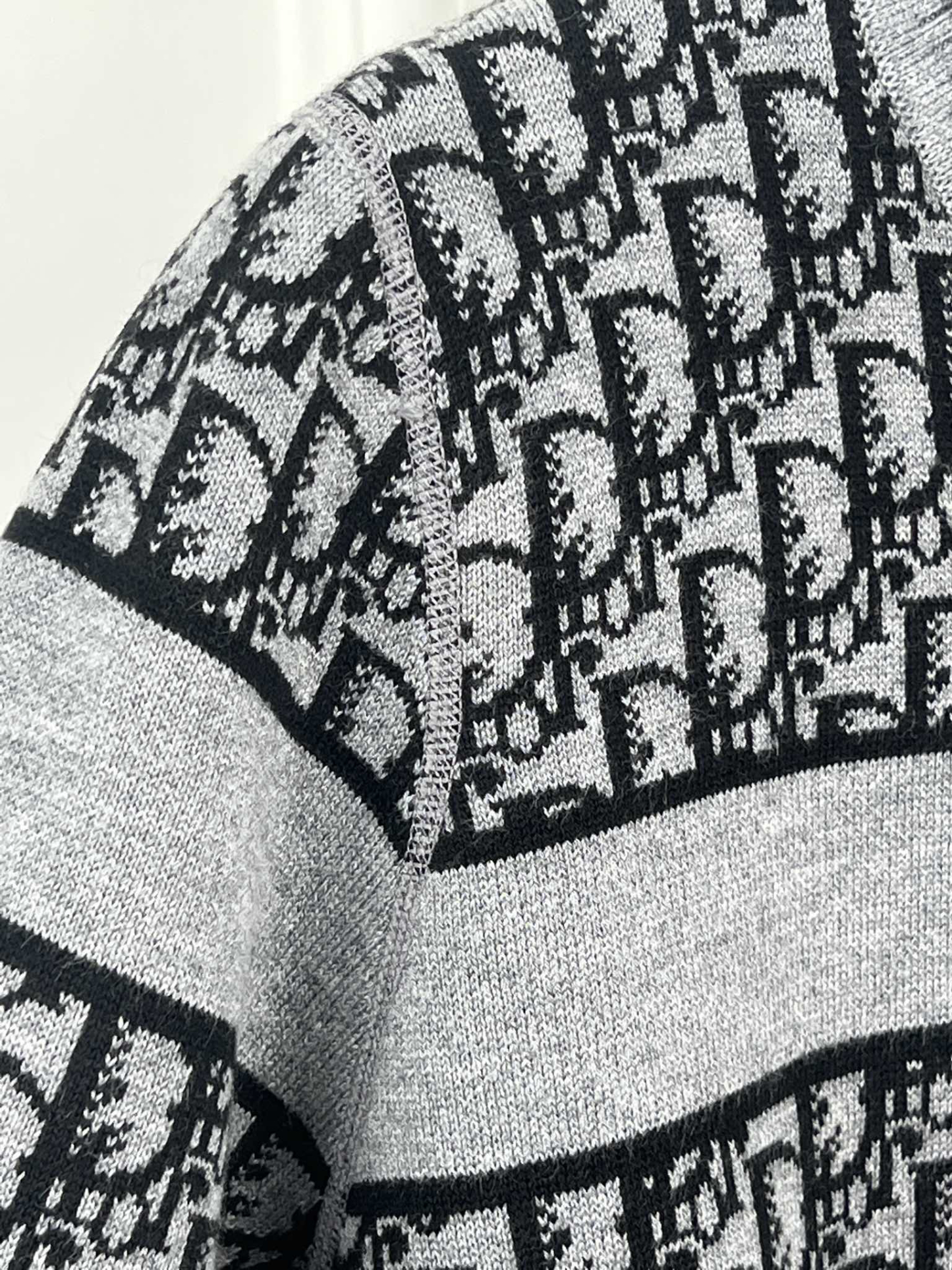 ディオール「Dior」リバーシブル モノグラム ジップアップジャケット