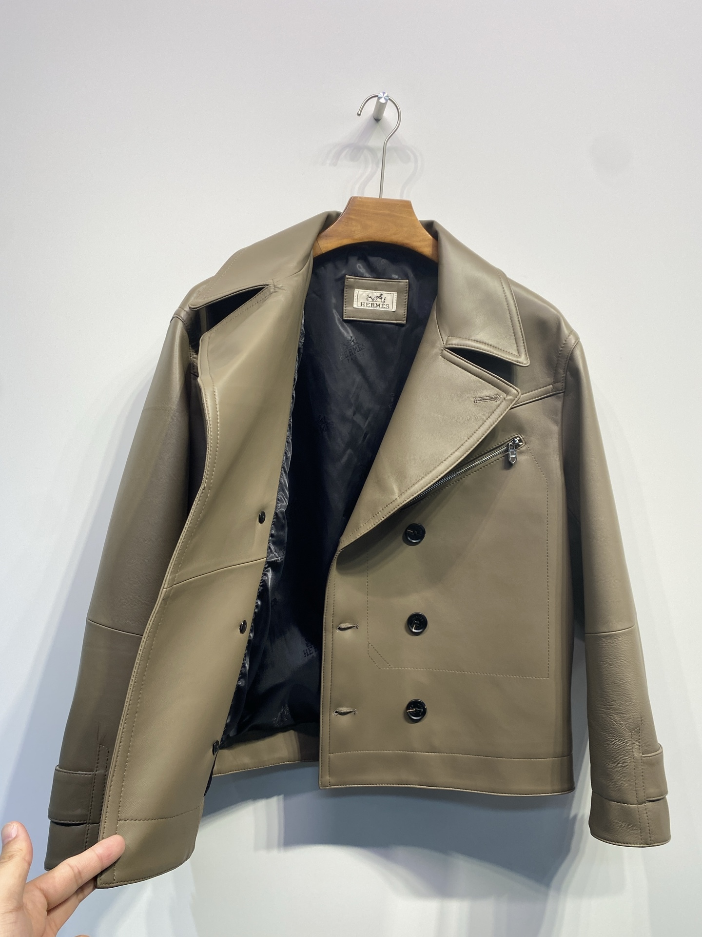 エルメス「Hermès」グレネ カルフスキン ボンバー ジャケット