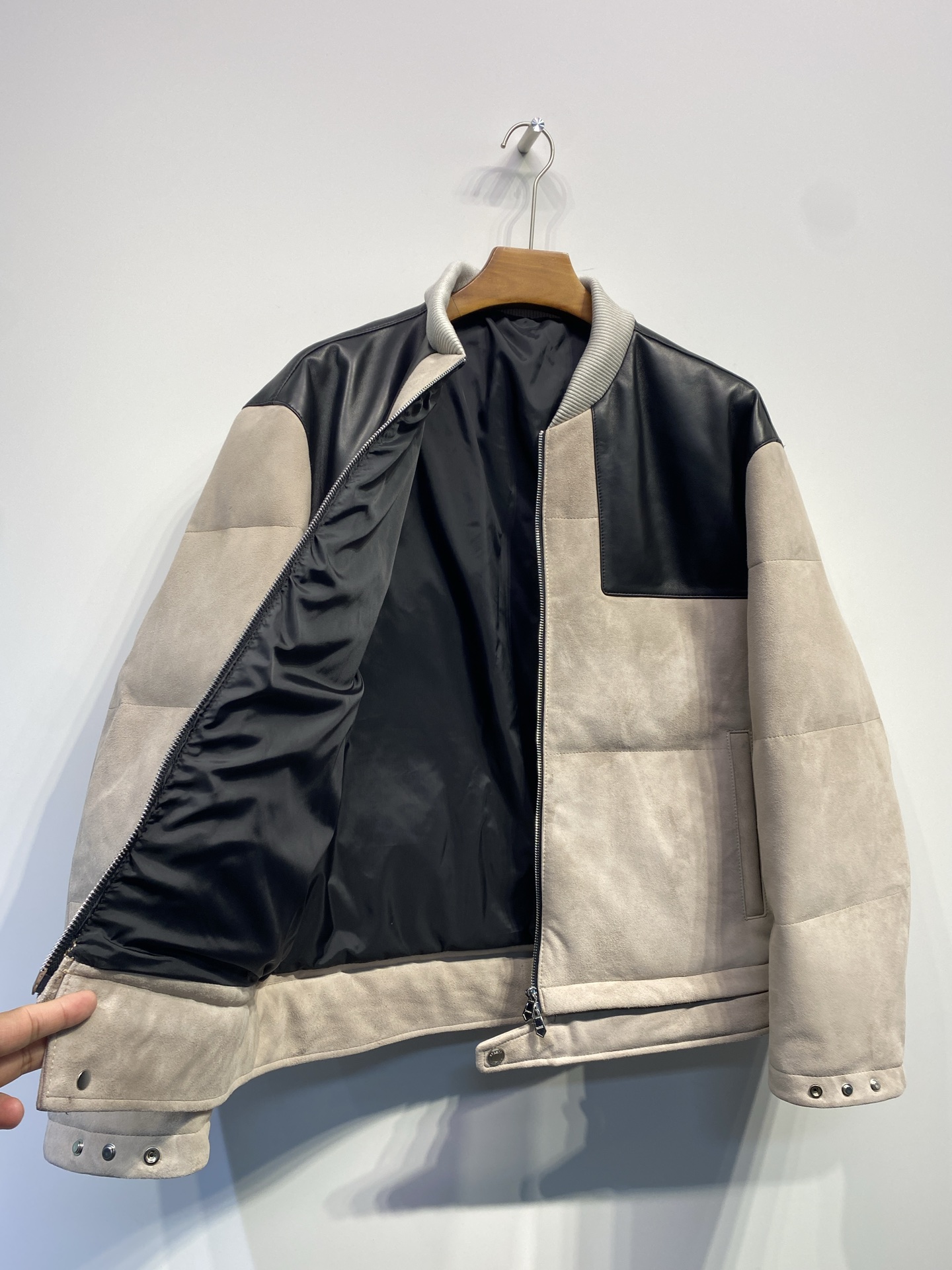 エルメス「Hermès」オートン/ウィンター ダウン レザー ジャケット