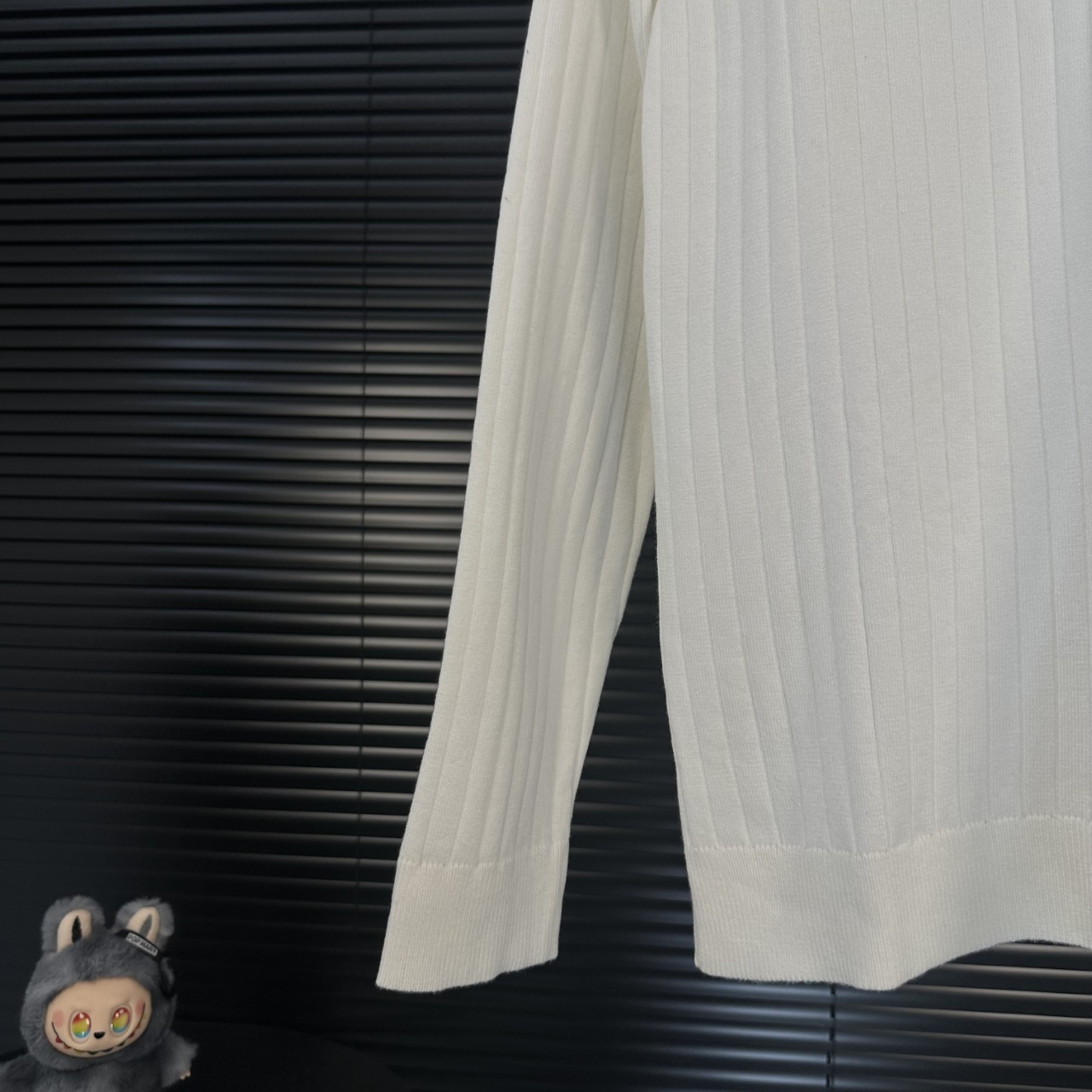 エルメス「Hermès」2025 オートン/ウィンター コントラストカラー ポロシャツ