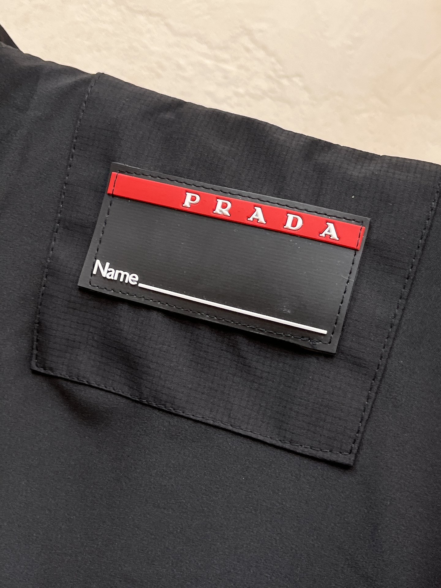 プラダ「Prada」テクニカル ジャケット